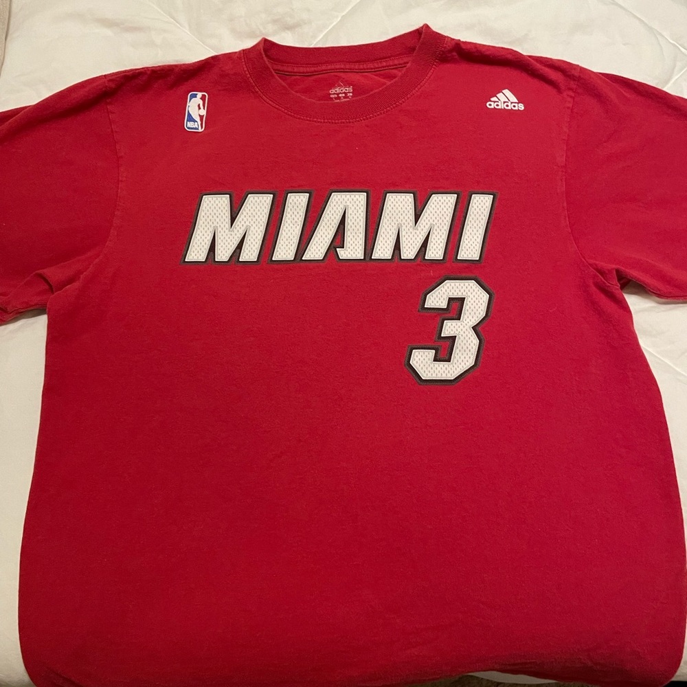 Used- Large Heat T-Shirt, Red, wade